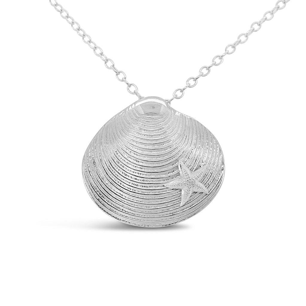 Clam Shell with 14k Starfish Applique Pendant